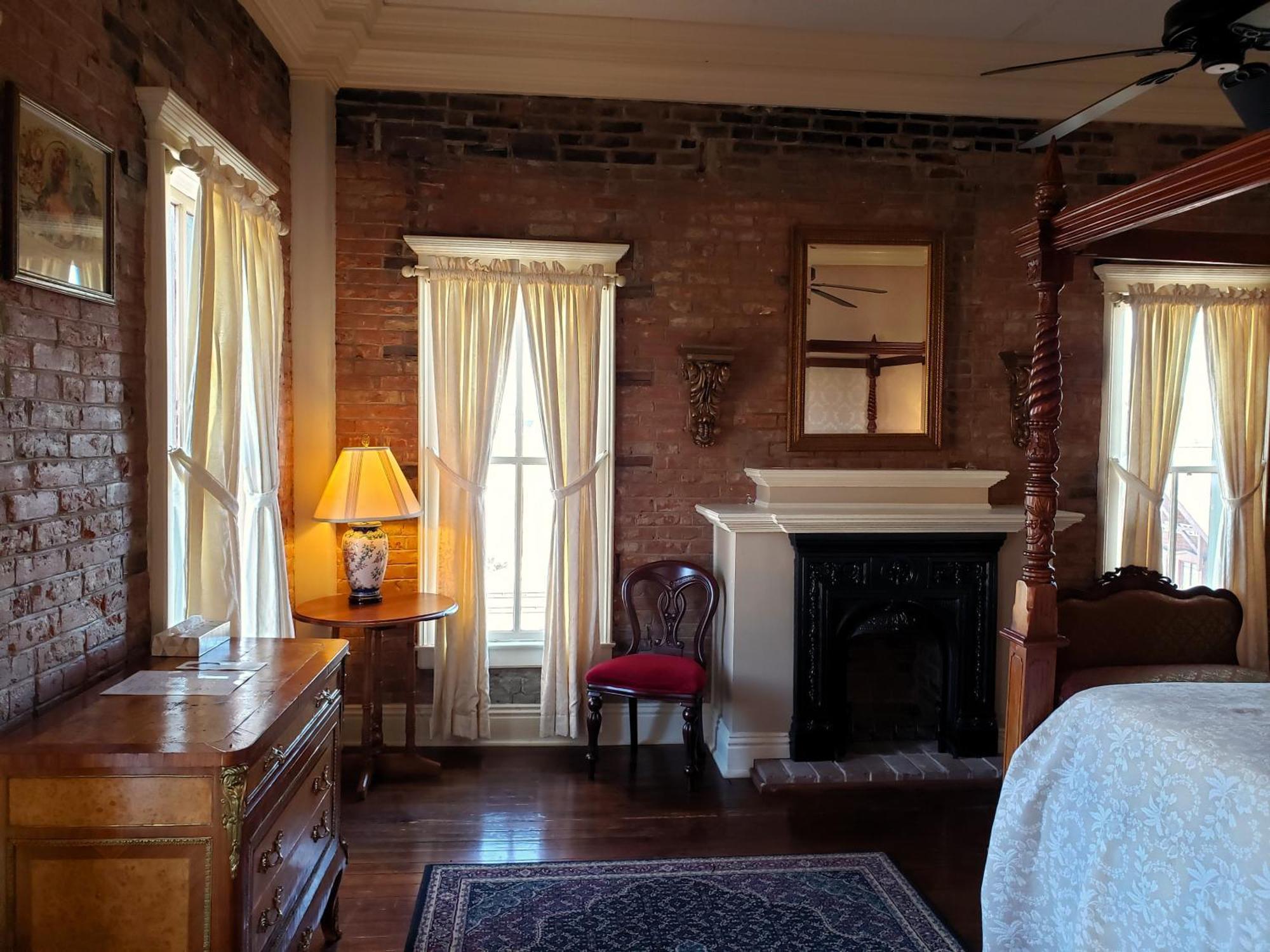 Iron Horse Hotel Blackwater المظهر الخارجي الصورة
