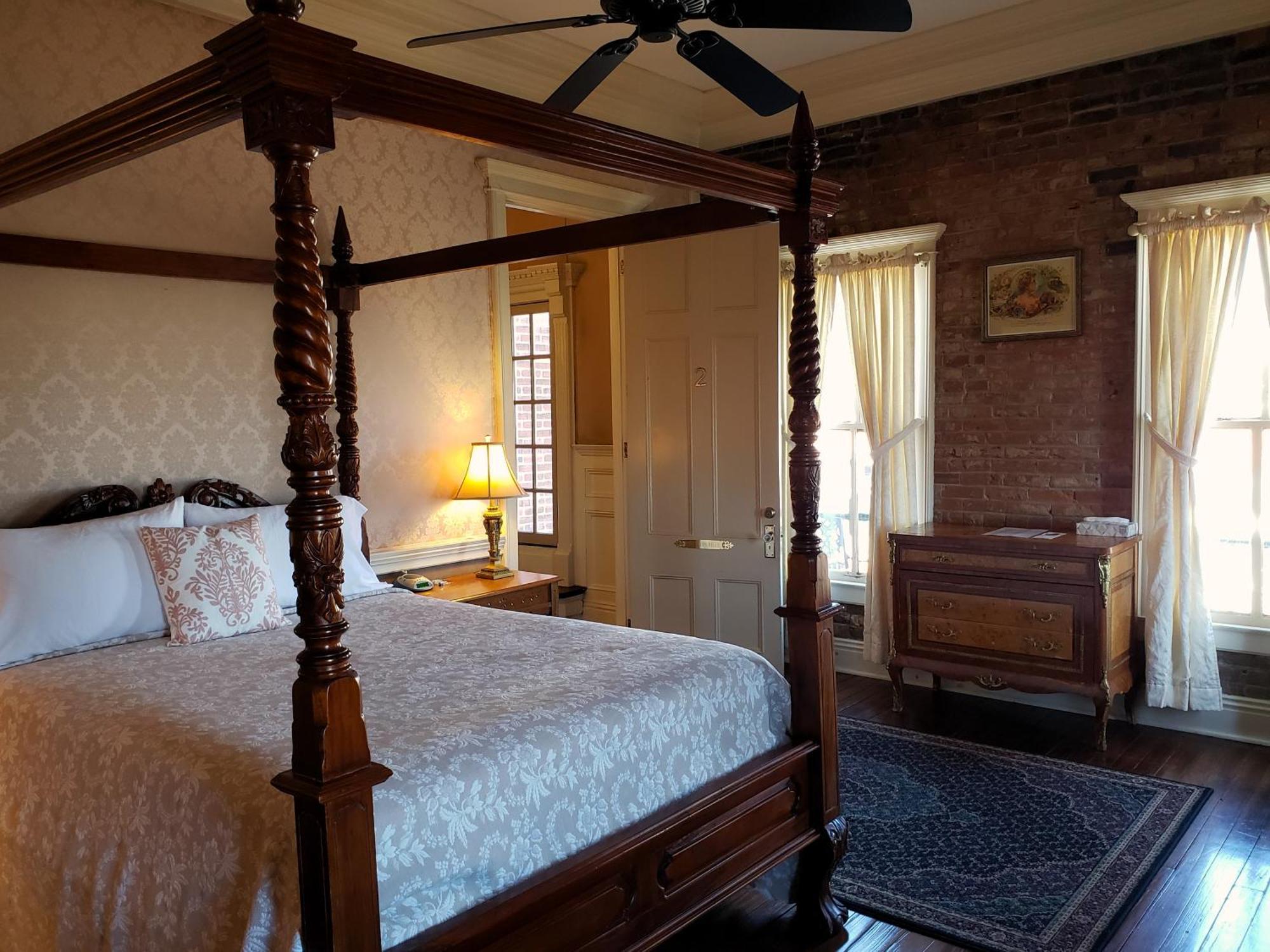 Iron Horse Hotel Blackwater المظهر الخارجي الصورة