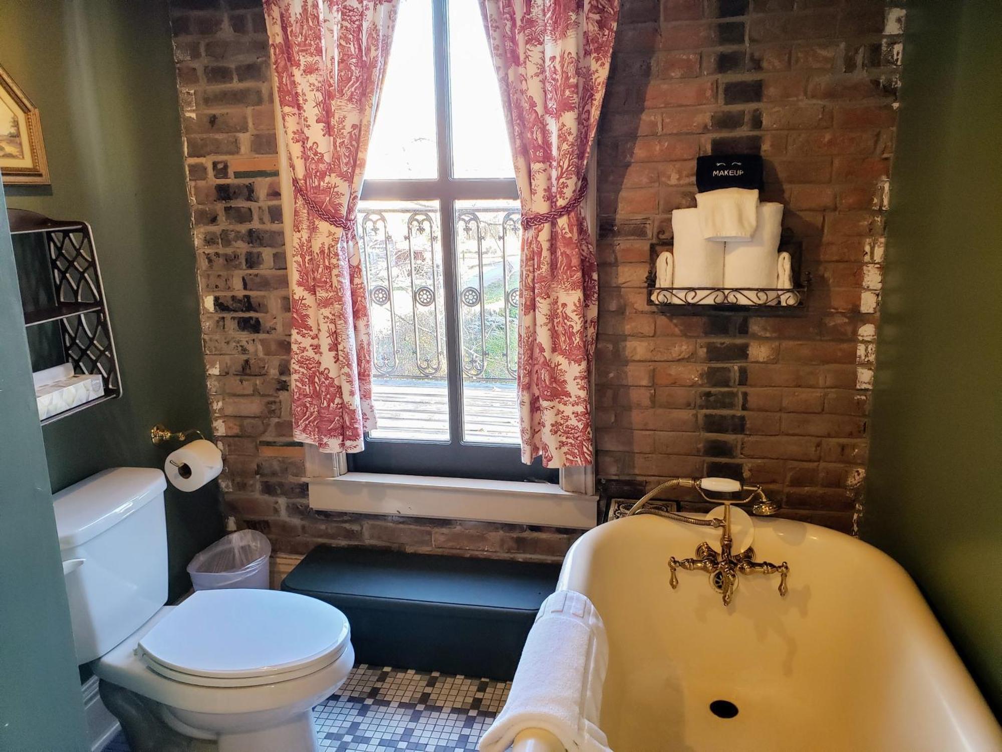 Iron Horse Hotel Blackwater المظهر الخارجي الصورة