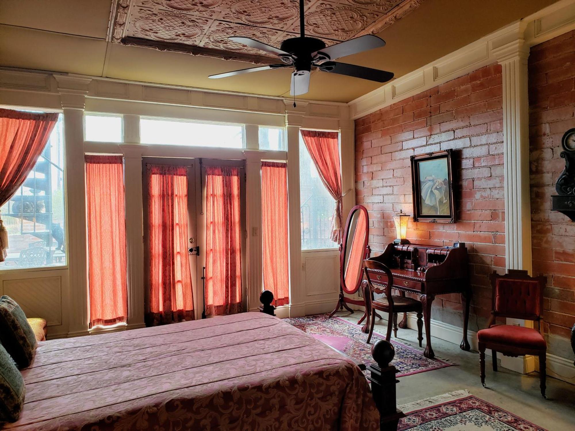 Iron Horse Hotel Blackwater المظهر الخارجي الصورة